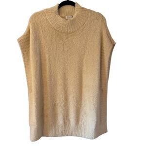 Molly Brecken Beige Fuzzy Knit Sleeveless Sweater NWT Size M/L Tunic Soft Warm